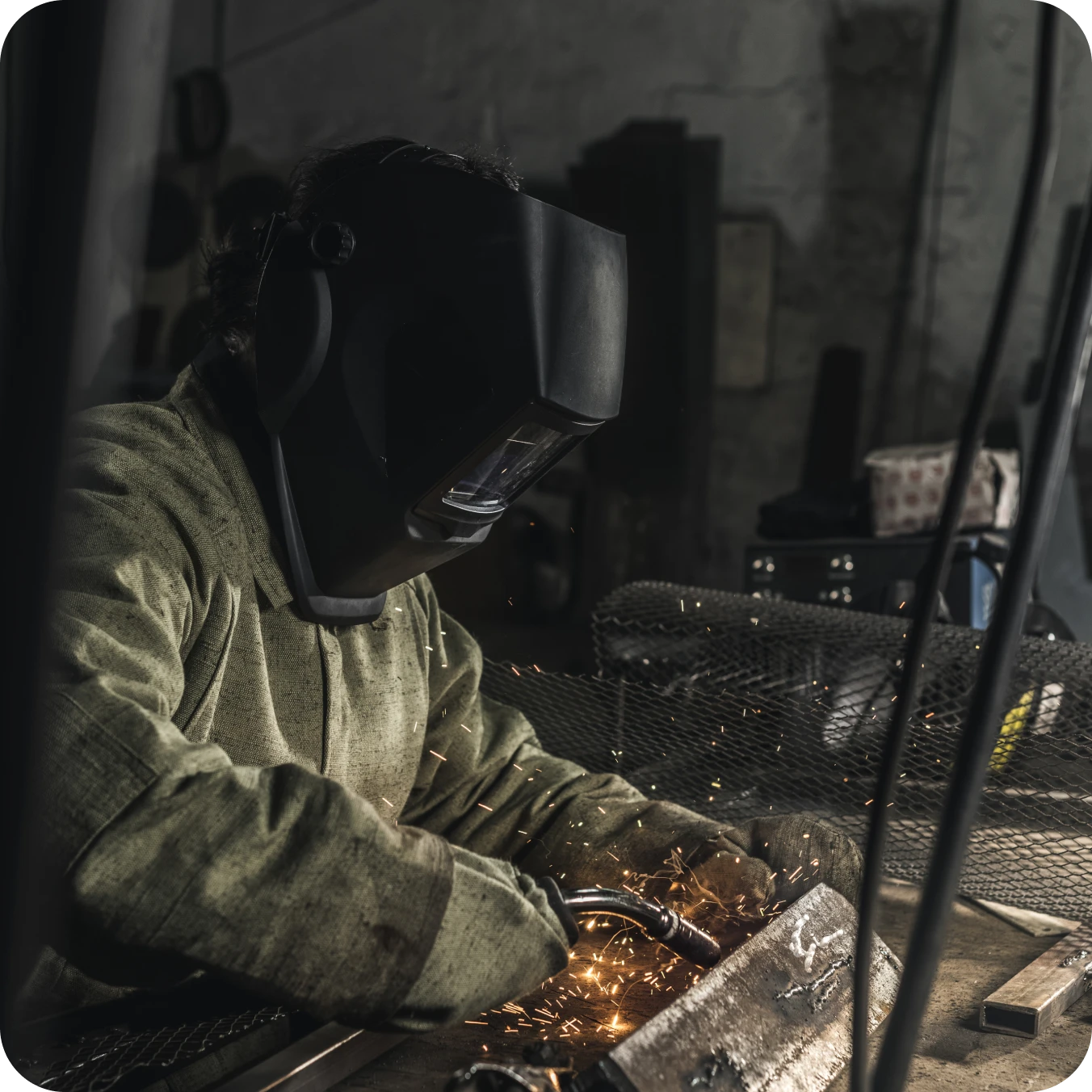 ¿Por Qué Elegir Fabricaciones Ditsa para tu Proyecto de Soldadura Industrial?